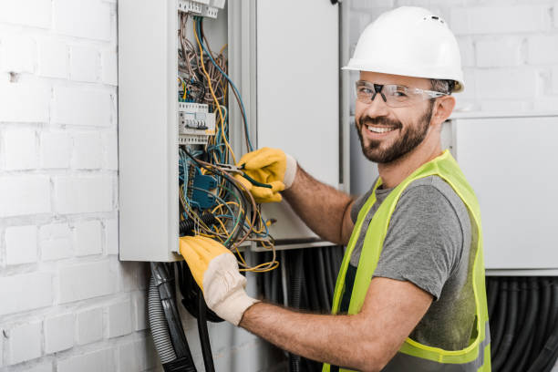 Best Circuit Breaker Repair  in East Camden, AR